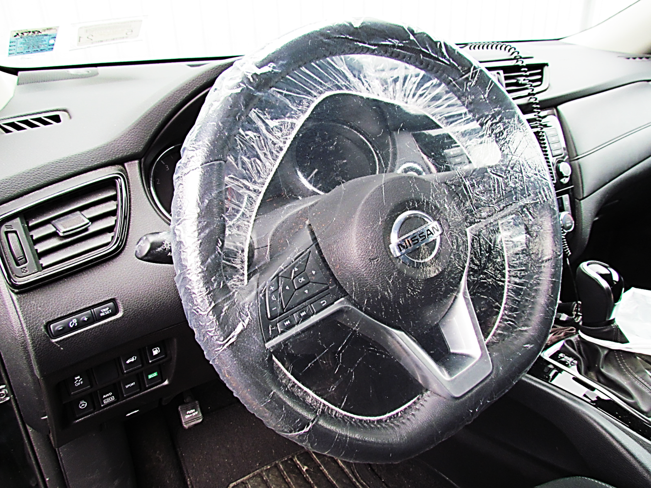 ValuBran Standard Size Automotive Steering Wheel Covers